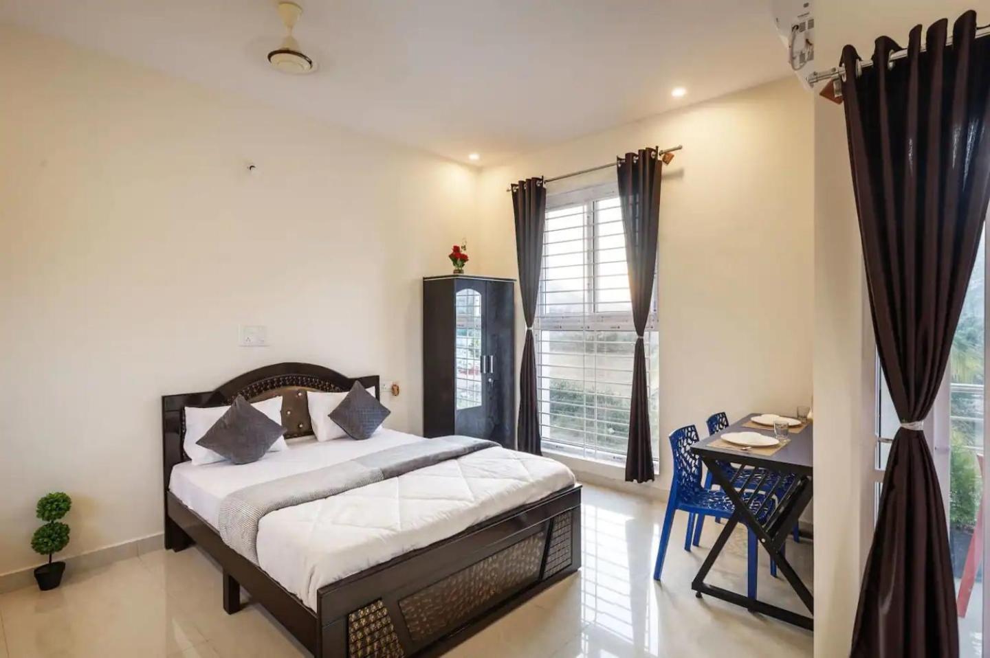 Villa In Skandagiri Bangalore Buitenkant foto