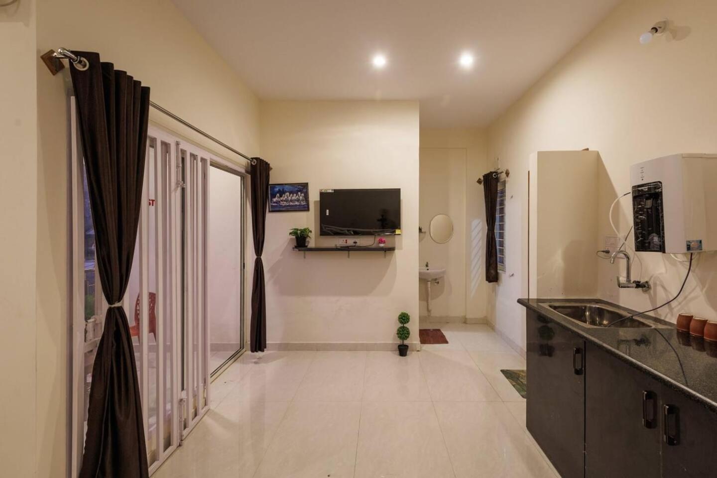 Villa In Skandagiri Bangalore Buitenkant foto